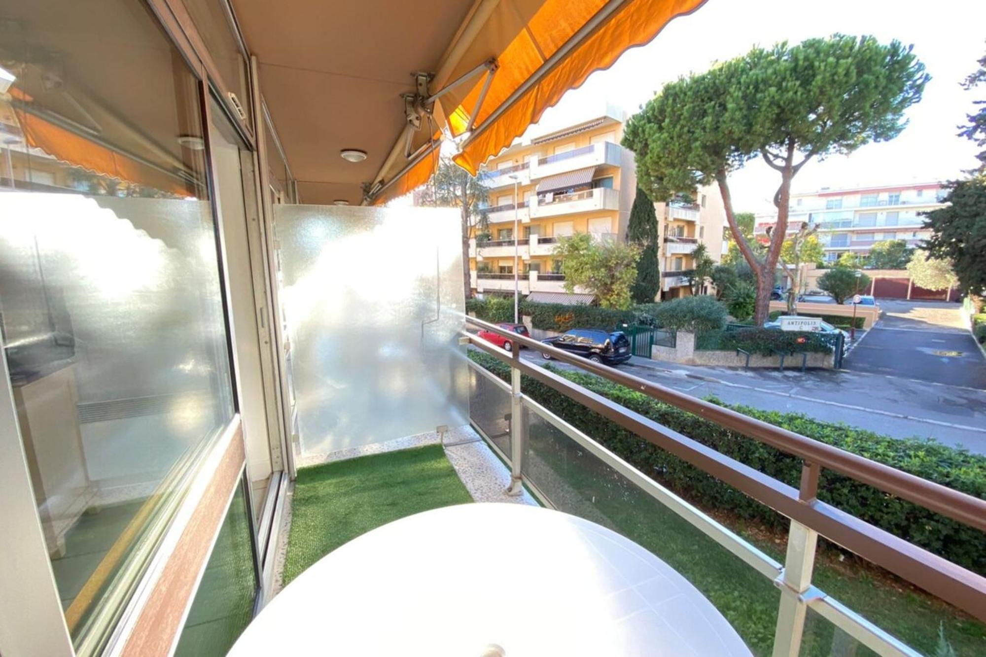 06U - Beautiful Studio In Residence - Swimming Pool And Tennis Court 圣罗兰度瓦 外观 照片