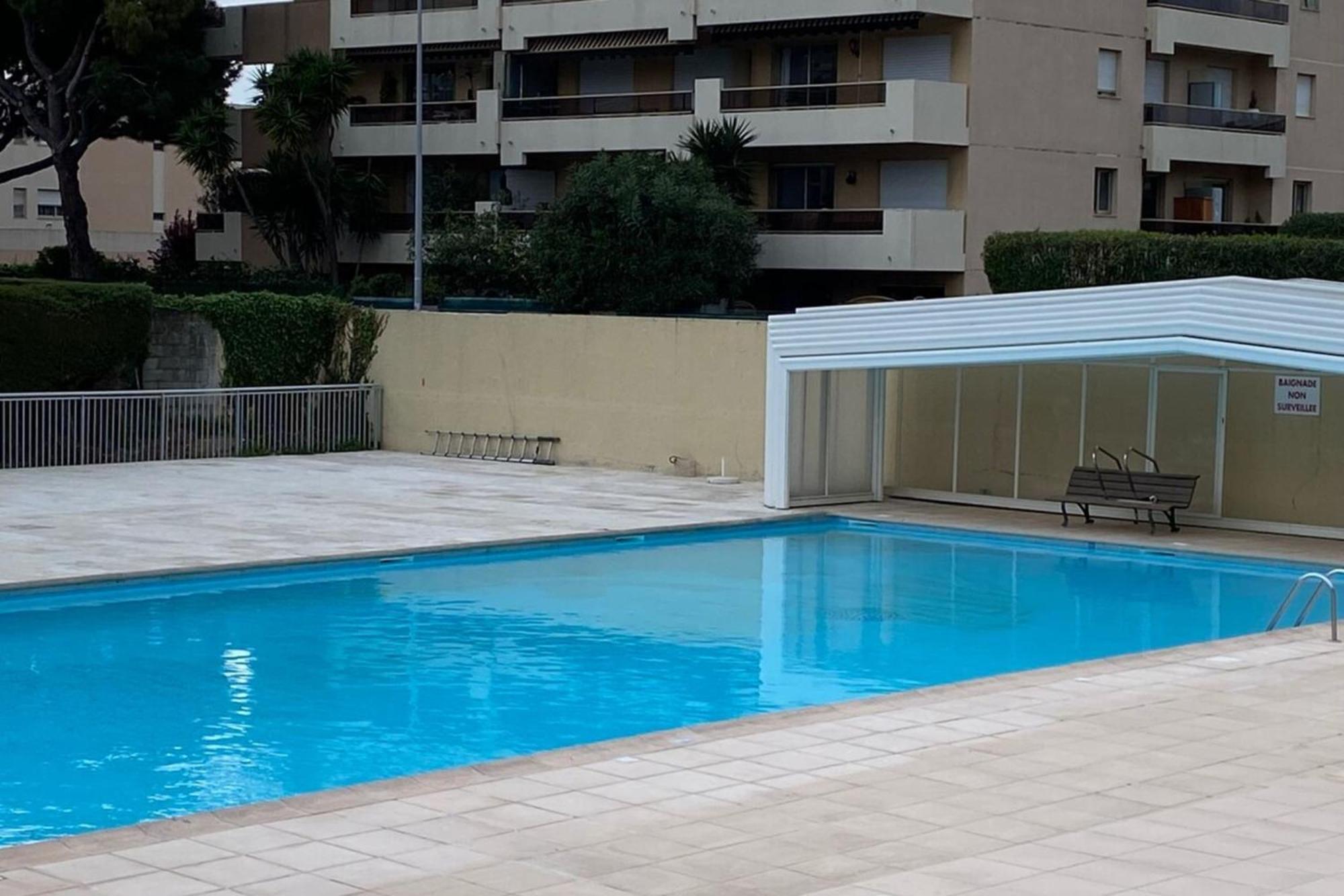 06U - Beautiful Studio In Residence - Swimming Pool And Tennis Court 圣罗兰度瓦 外观 照片