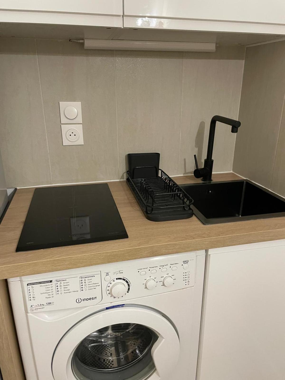 06U - Beautiful Studio In Residence - Swimming Pool And Tennis Court 圣罗兰度瓦 外观 照片